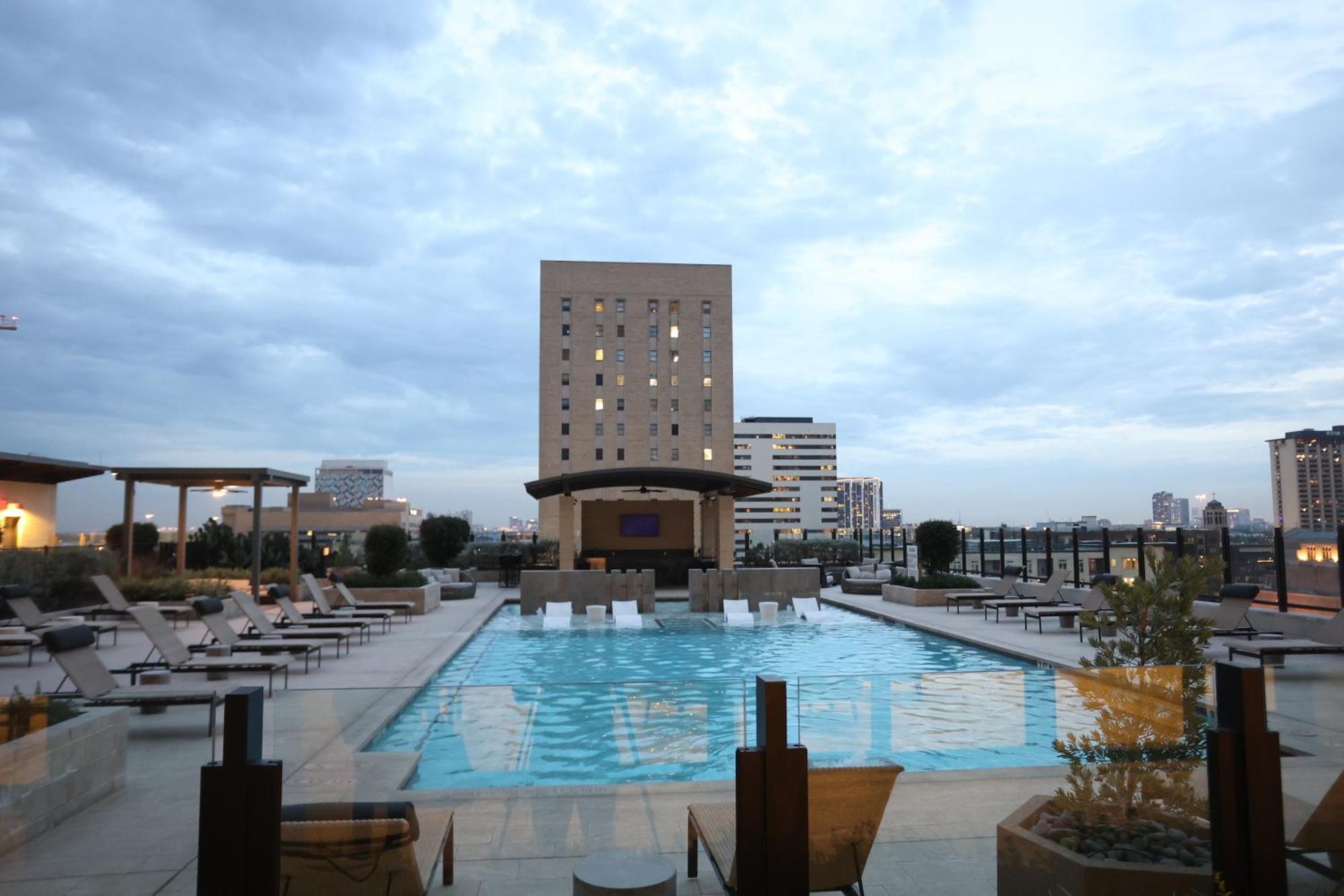 الشقق الفندقية Houston'S Downtown Oasis المظهر الخارجي الصورة